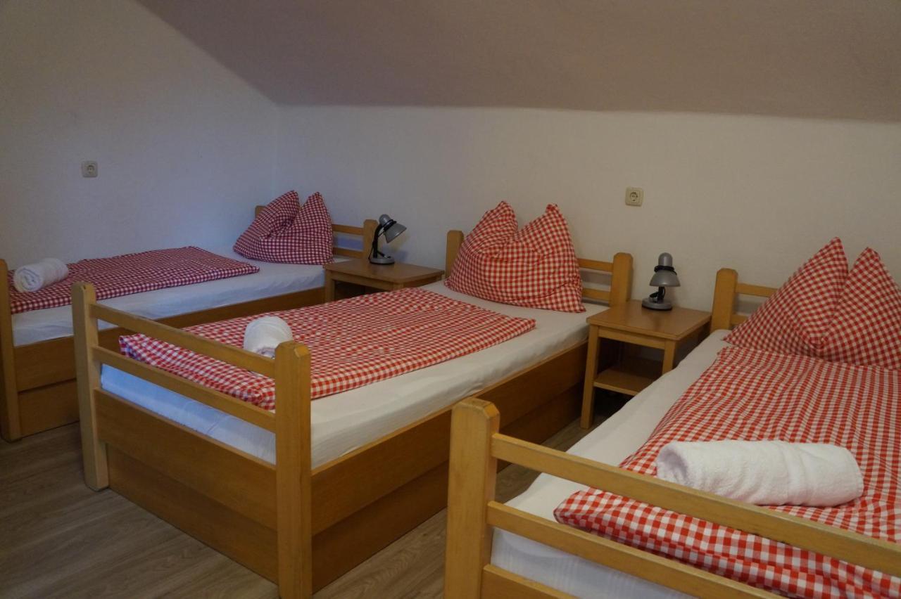 Luise Wehrenfennig & Haus Eva Hotel Бад Гойзерн Екстериор снимка