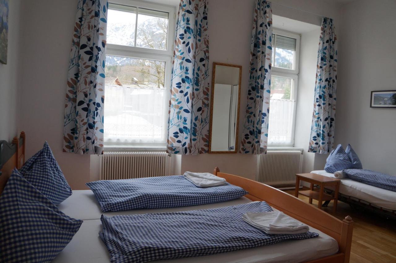 Luise Wehrenfennig & Haus Eva Hotel Бад Гойзерн Екстериор снимка