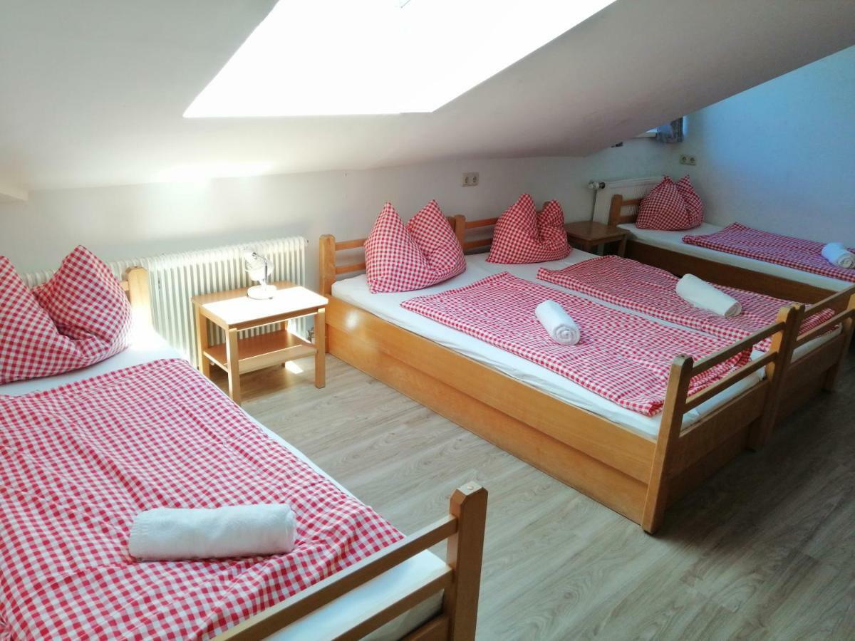 Luise Wehrenfennig & Haus Eva Hotel Бад Гойзерн Екстериор снимка