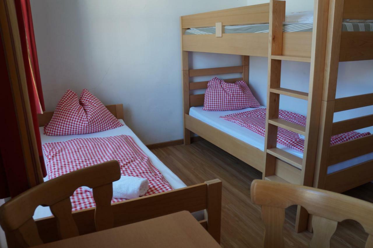 Luise Wehrenfennig & Haus Eva Hotel Бад Гойзерн Екстериор снимка